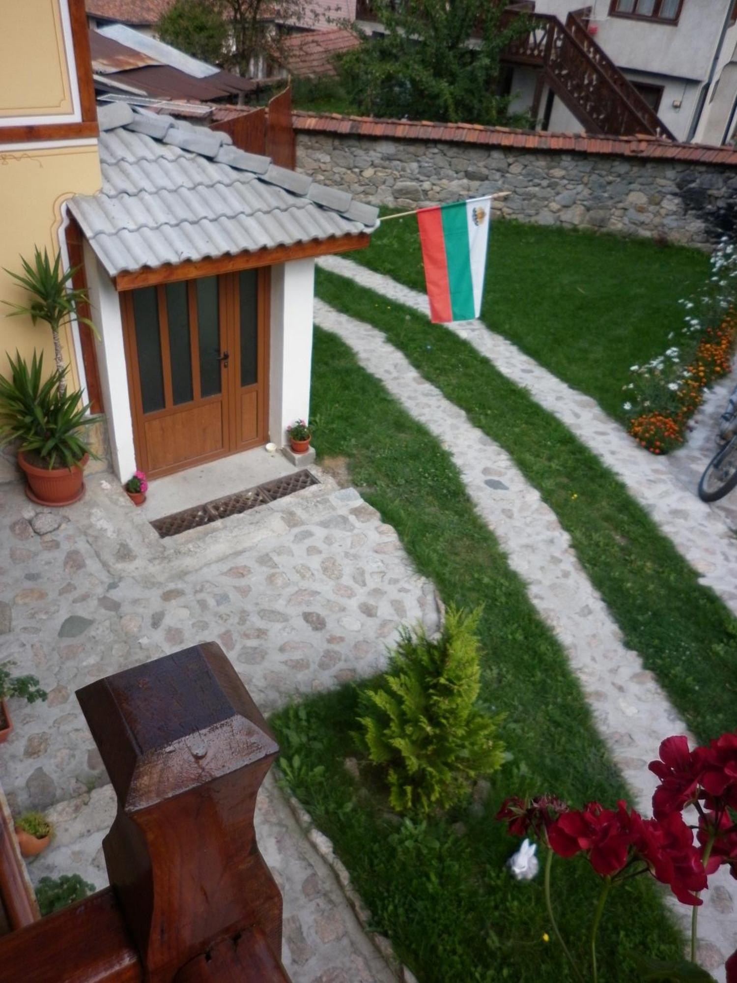 Guest House Mavrudieva Koprivshtitsa Exterior photo